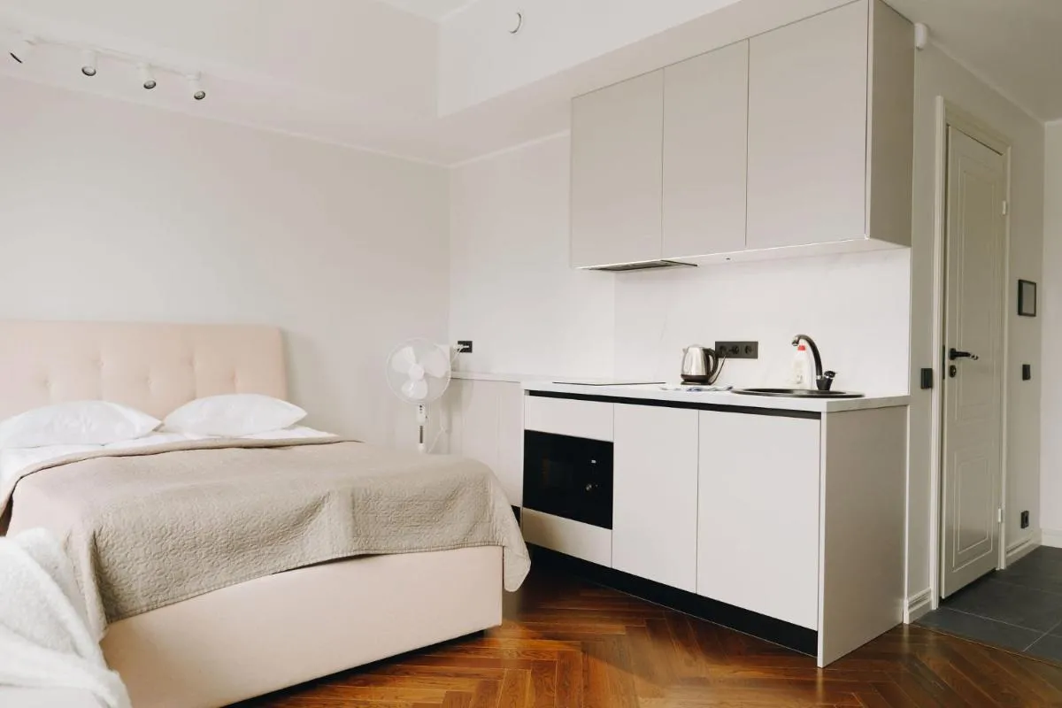 Image 3 of Dream Stay – Stylish Studio with French Balcony