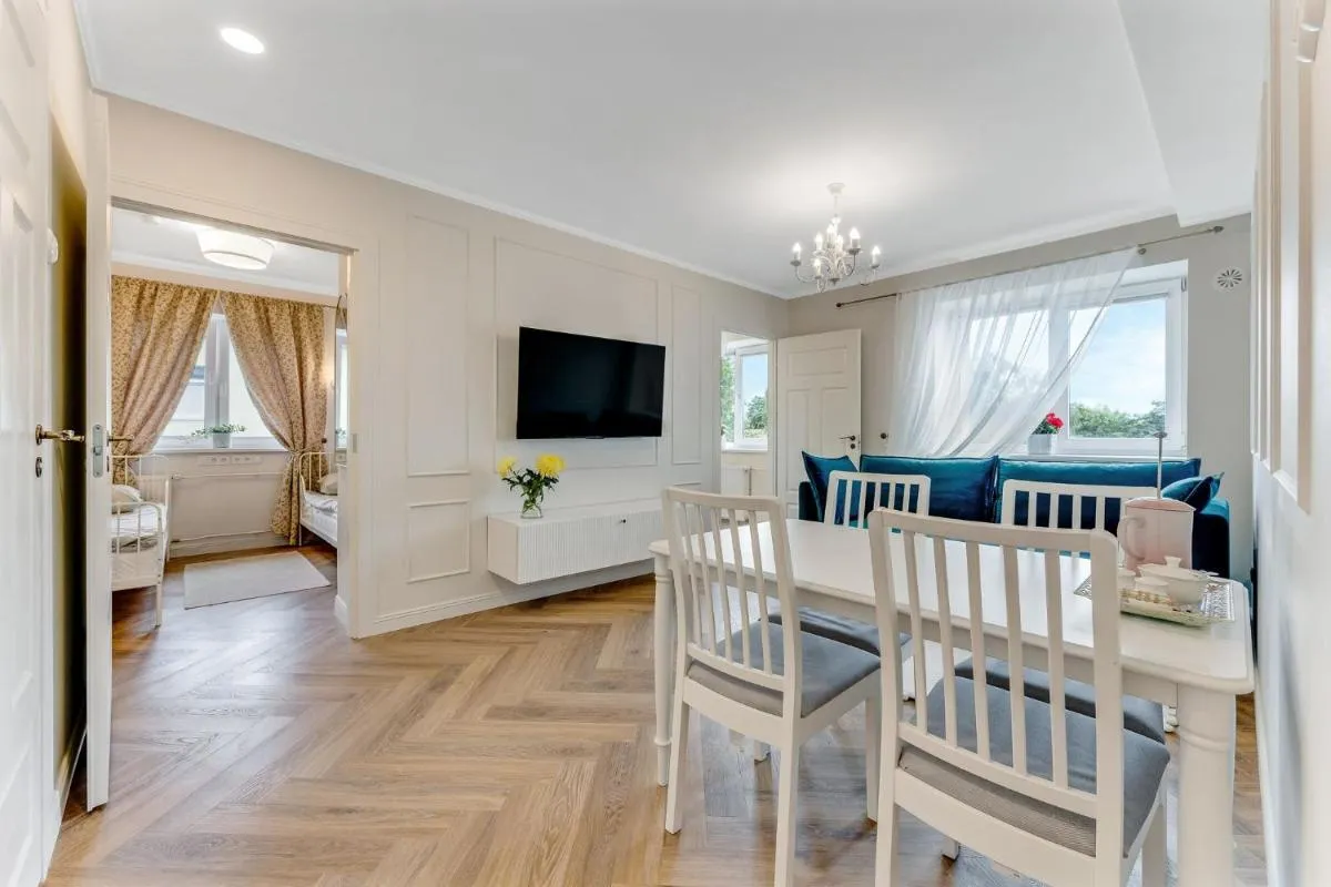 Image 4 of Endla Residence