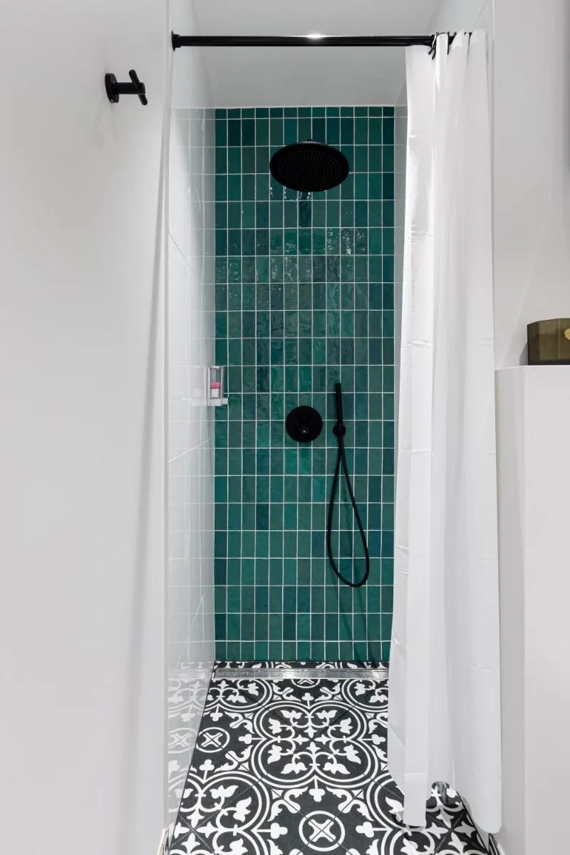 Image 3 of Fresh unit, high quality design.