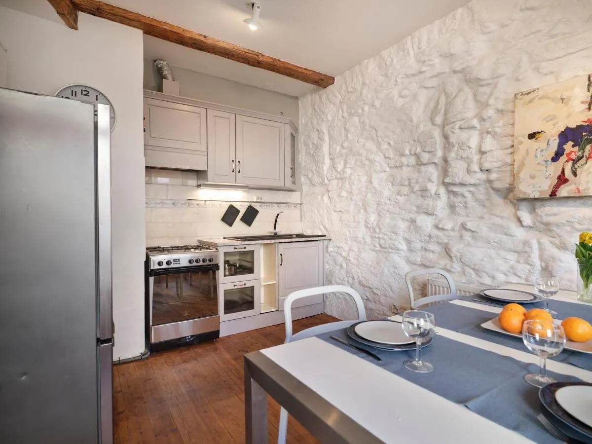 Image 3 of Historic Apartment with Private Garden in Old Town