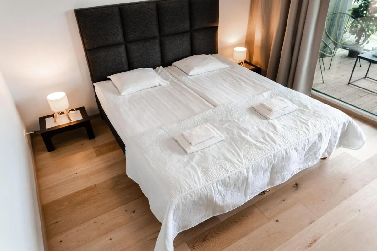 Image 6 of Luxurious Skyline Residence apartment