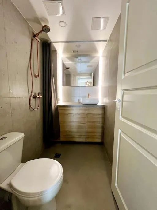 Image 5 of Modern studio apartment with full kitchen and bathroom in Kadriorg, Tallinn city centre