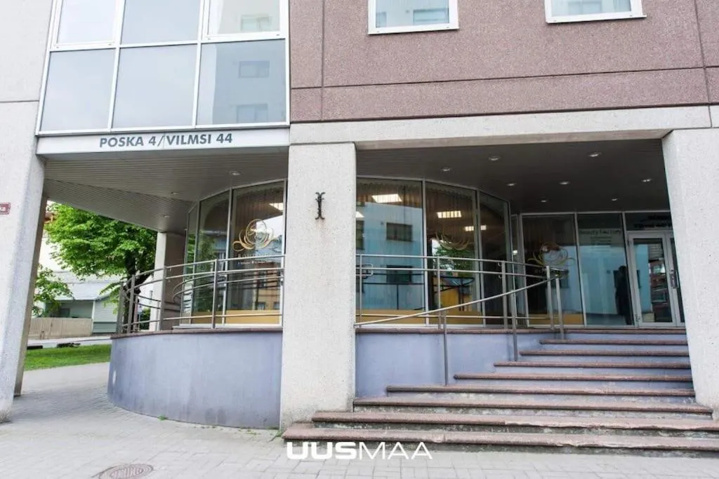 Image 1 of Modern studio apartment with full kitchen and bathroom in Kadriorg, Tallinn city centre