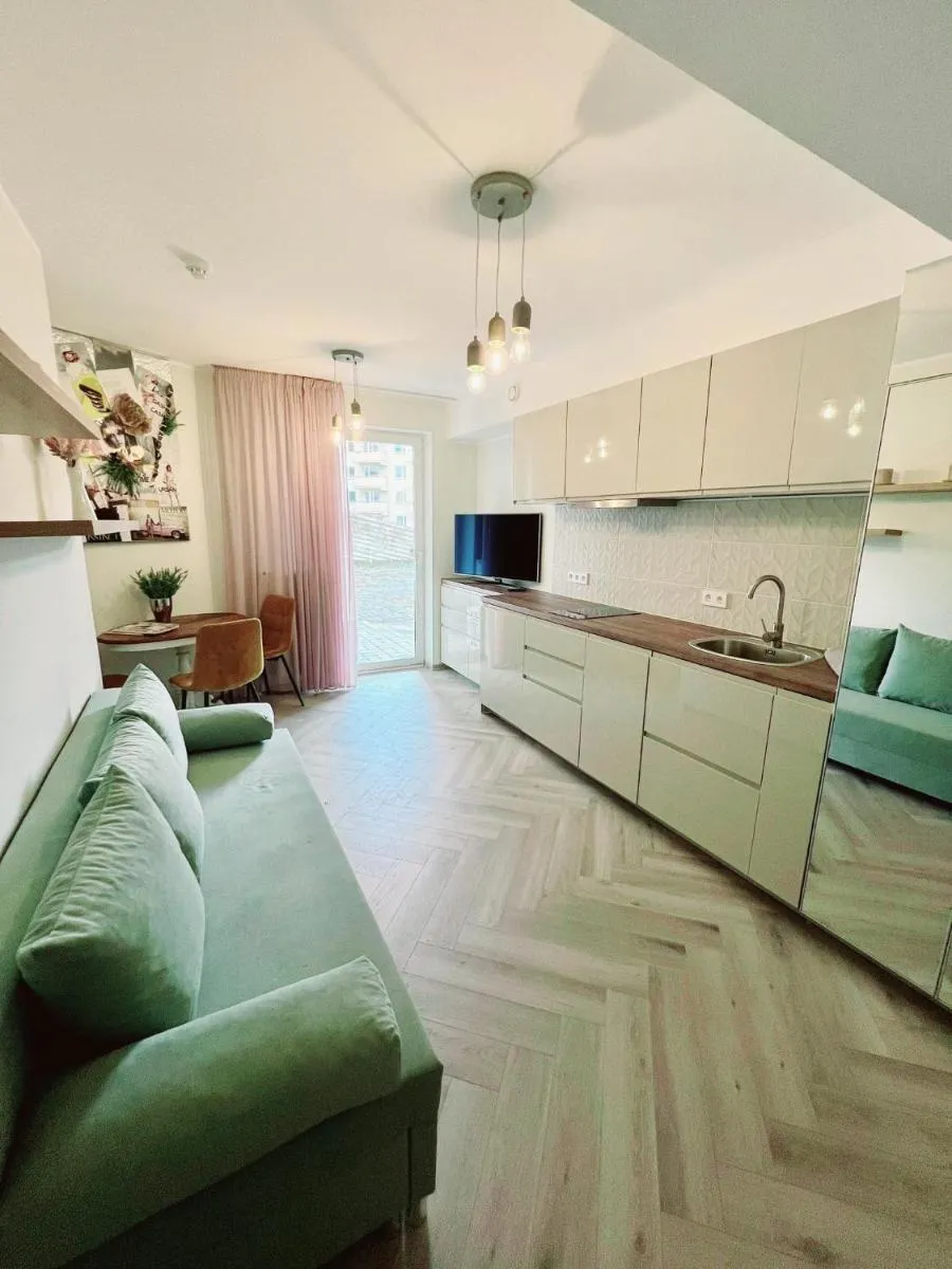 Image 6 of Modern studio apartment with full kitchen and bathroom in Kadriorg, Tallinn city centre