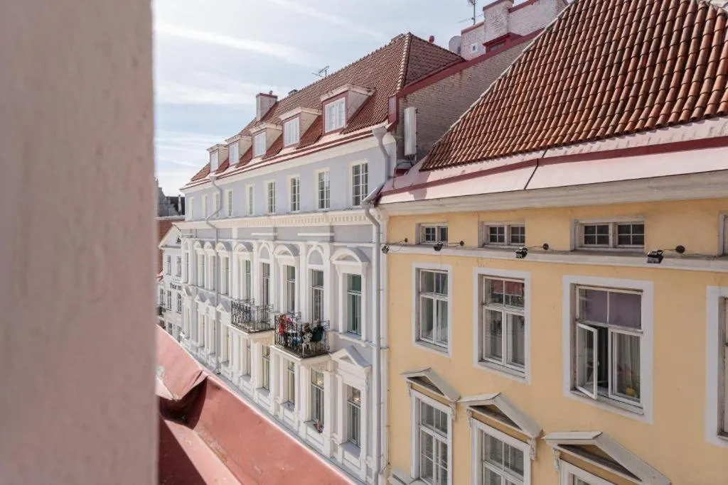 Image 5 of Old Town Square Residence