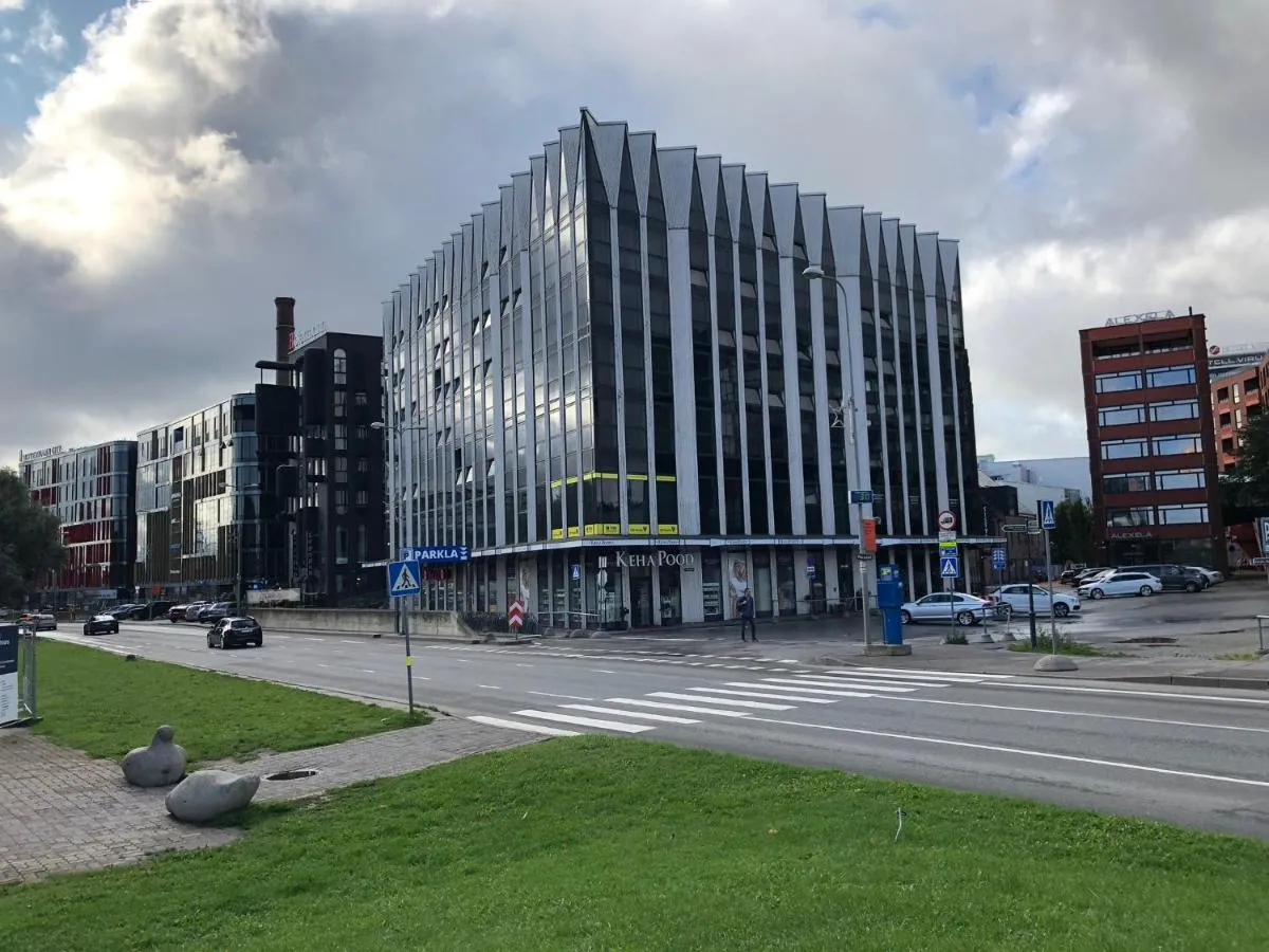 Image 3 of Roseni City Apartment