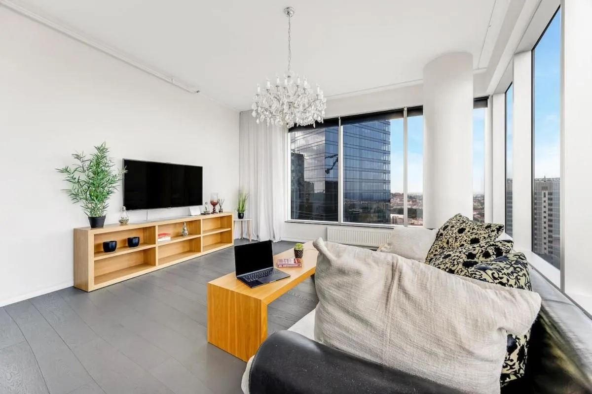 Image 2 of SkyResidence Luxury Apt With Amazing Panoram View