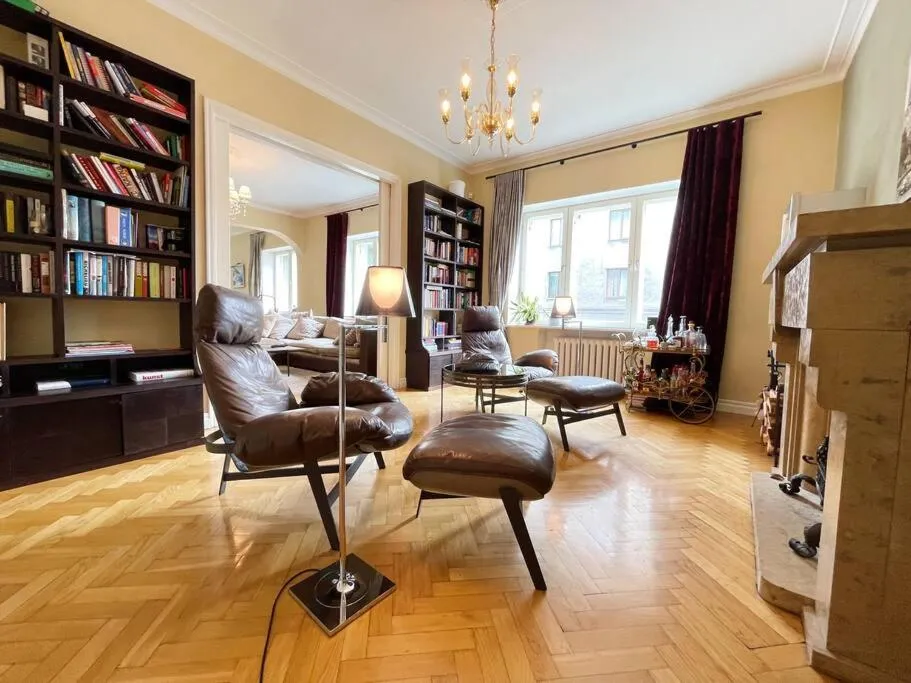 Image of Spacious apartment in city center