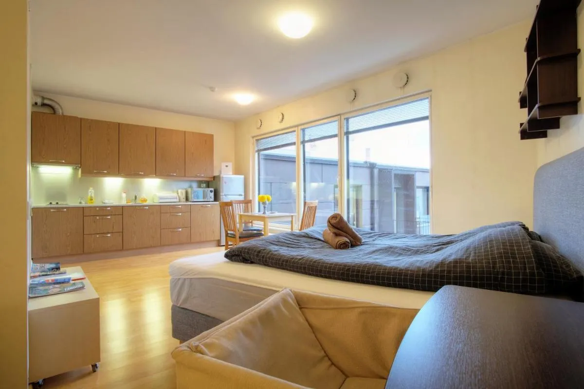 Image 3 of Studio apartment in quiet heart of everything