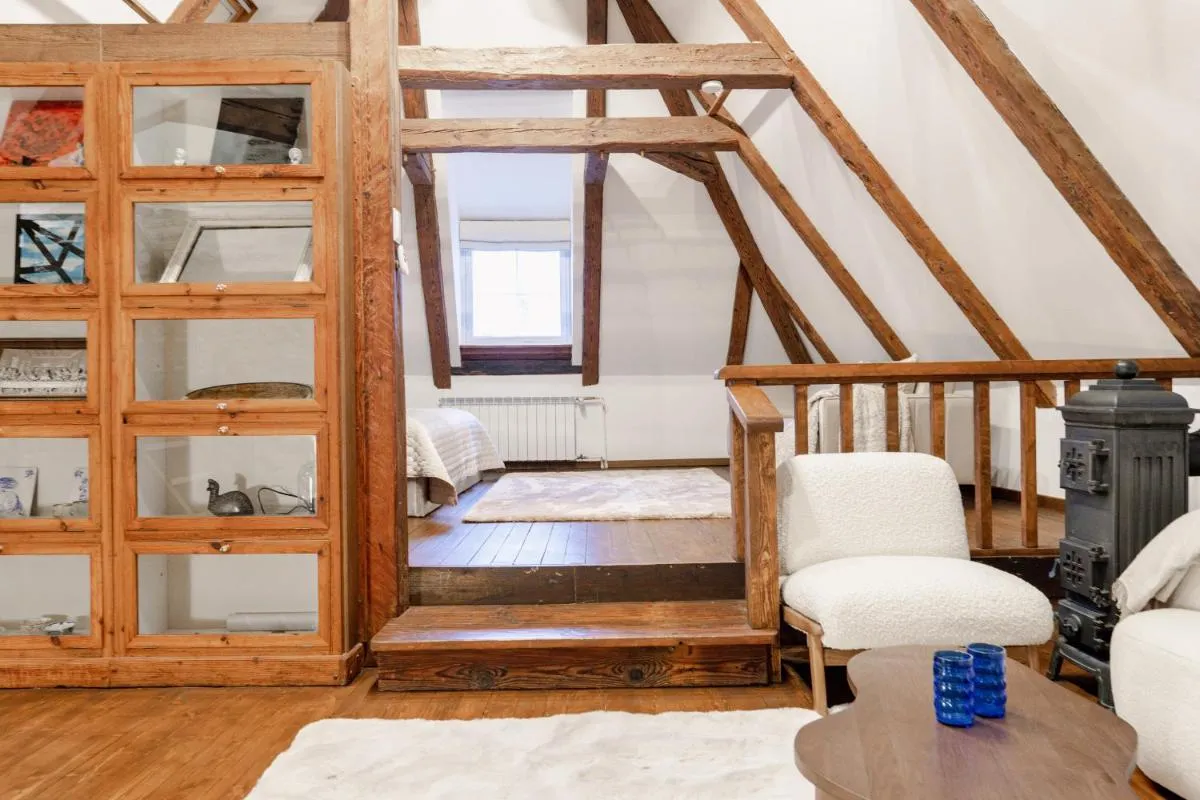 Image 6 of Stunning Three-Level Apartment in Historic Old Town