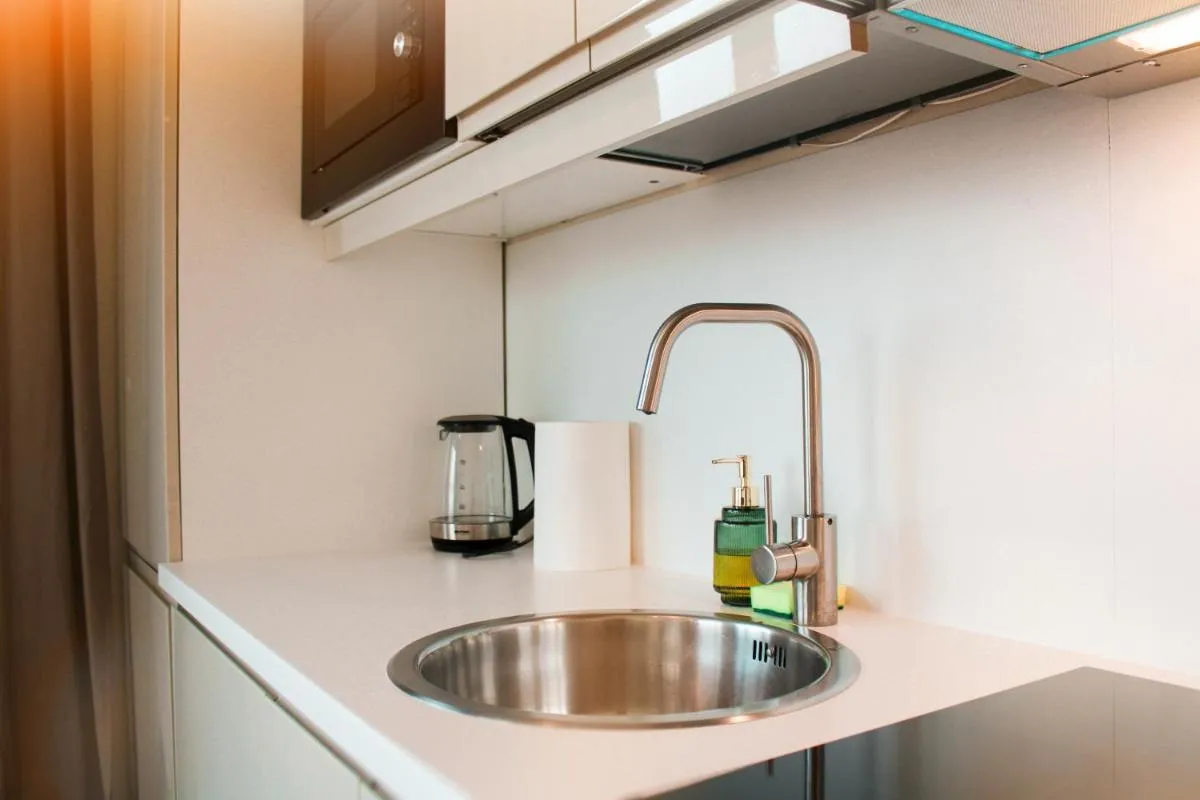 Image 2 of Stylish 11th-Floor Sea View Stay