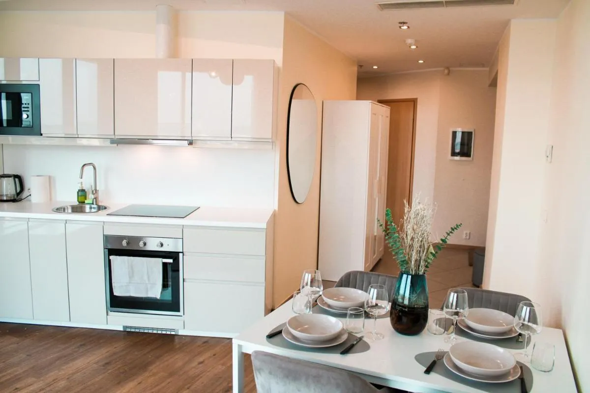 Image 3 of Stylish 11th-Floor Sea View Stay