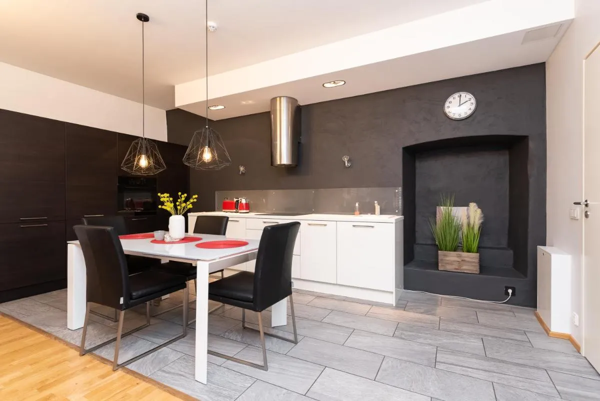Image 3 of Stylish apartment with parking in Telliskivi