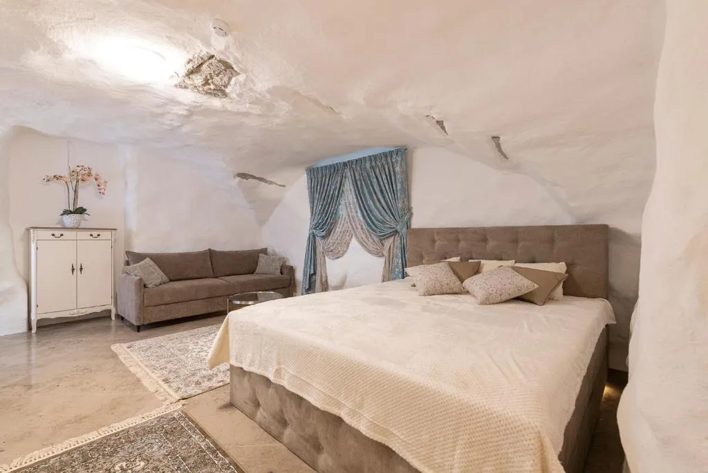 Image of Tallinn Housing 2 BDR 2 Bathroom with Sauna at Carl Engel Luxury House