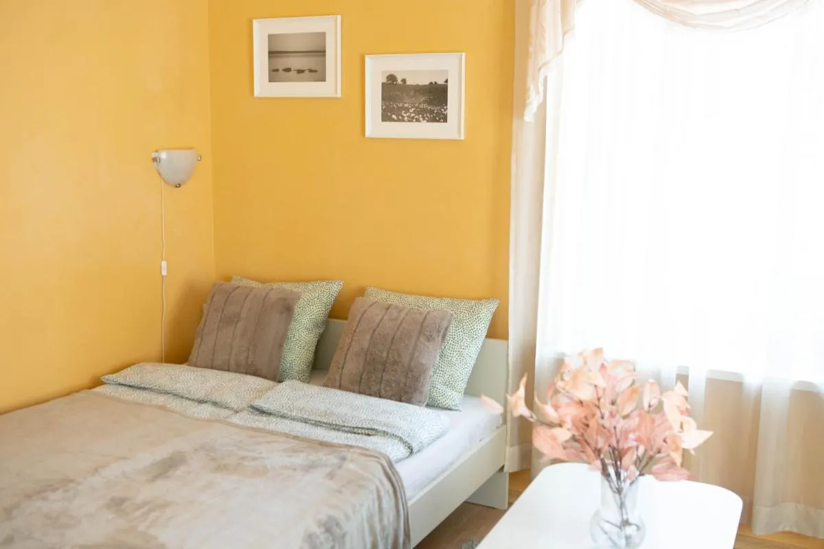 Image 5 of Center of city apartments, bus station 1min, airport 5 min
