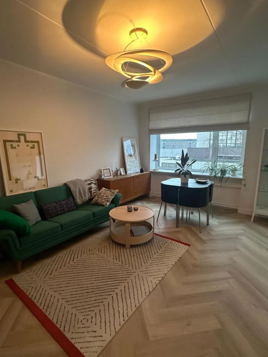 Image 3 of Composer’s apartment