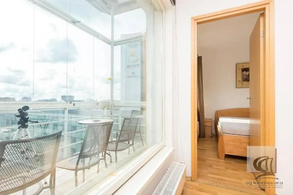Image 1 of Cozy 3-room Penthouse in the very Heart of Tallinn