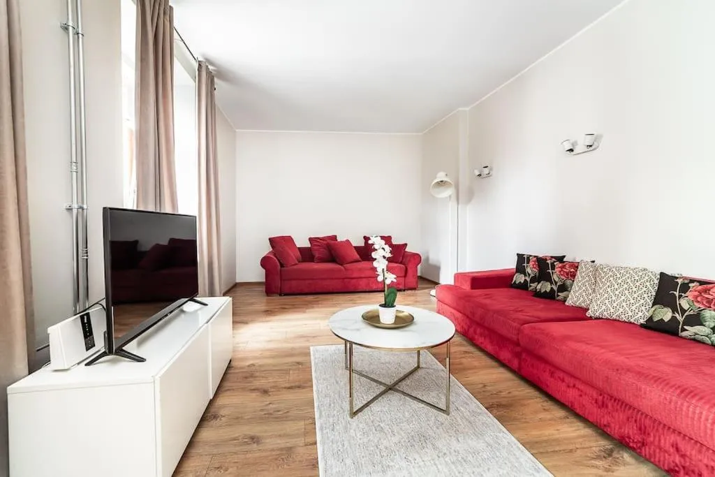 Image 4 of Cozy apartment in the city centre and free parking