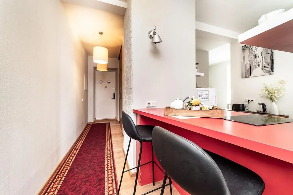 Image 2 of Cozy apartment in the city centre and free parking