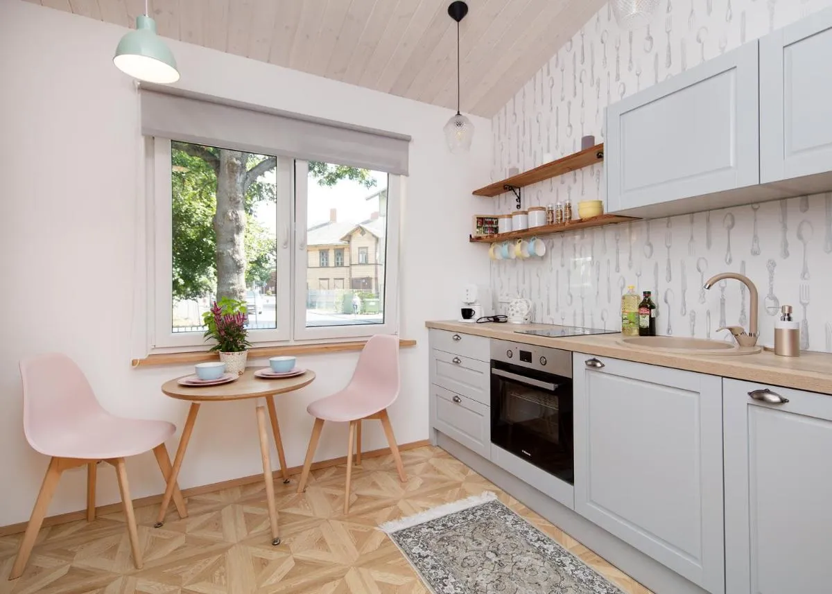 Image 3 of Cute apartment, next to old town, with free parking