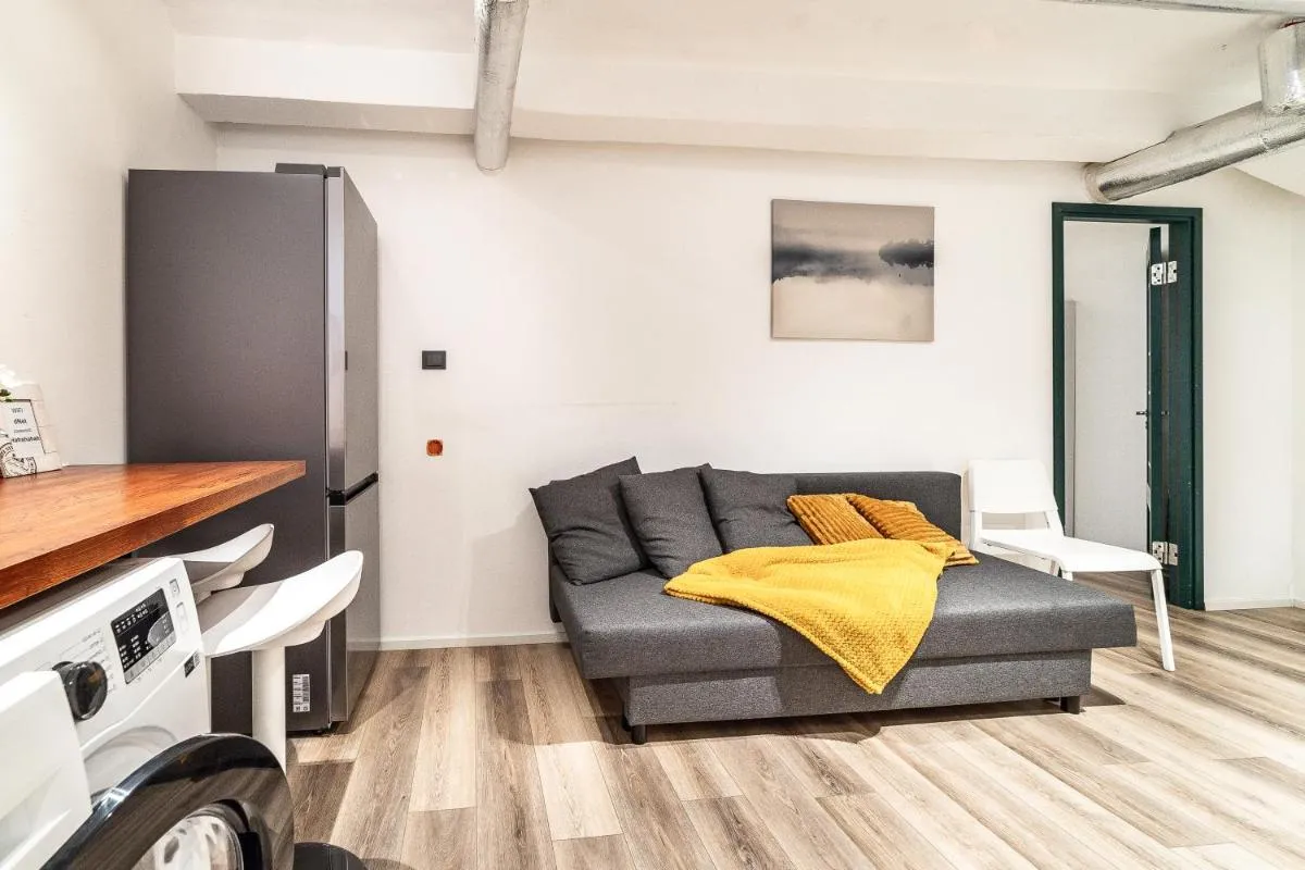 Image 3 of Dana-Charming Apartment and Very Central 1