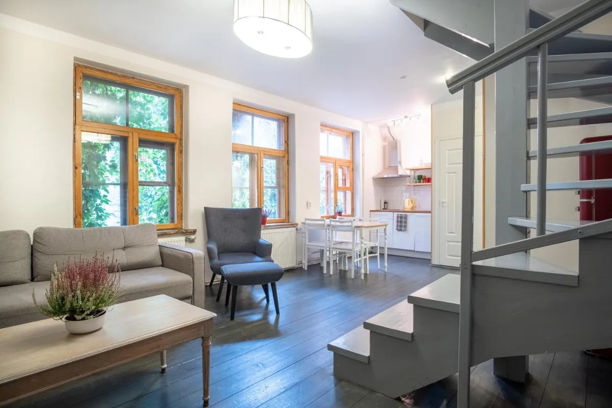 Image 3 of Dream Stay – Bright 2-Bedroom 2-Floor Old Town Apartment