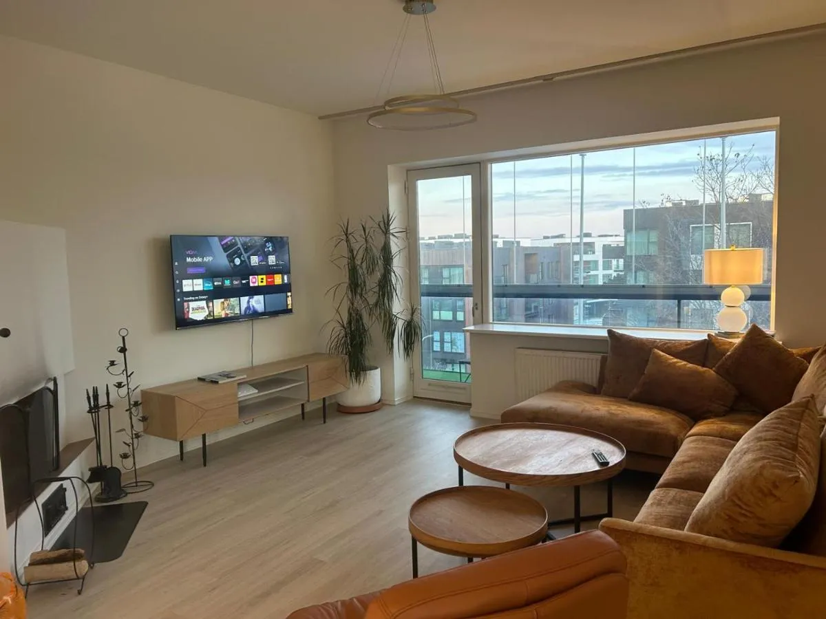 Image 4 of Fisherman’s house