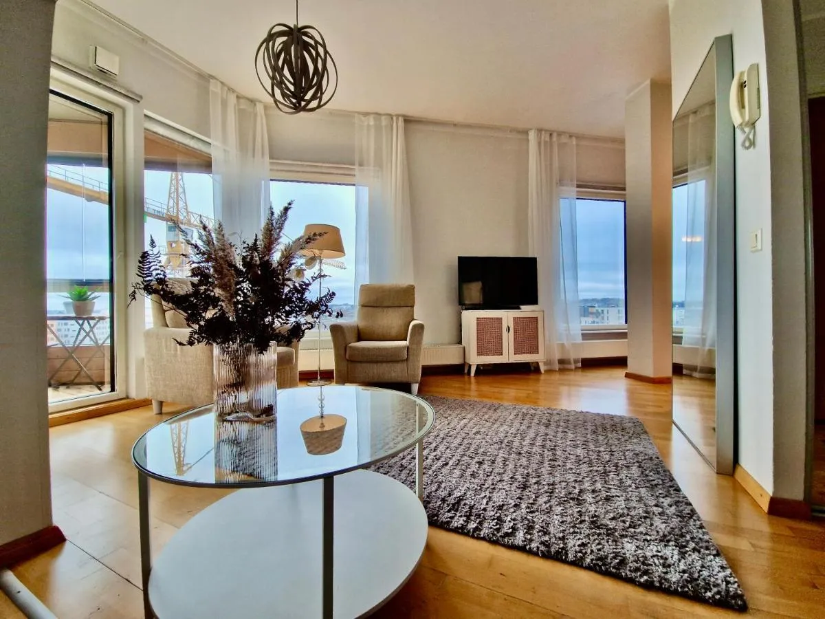 Image 2 of Lootsi apartment with sauna, next to Old Town, City Center, Port