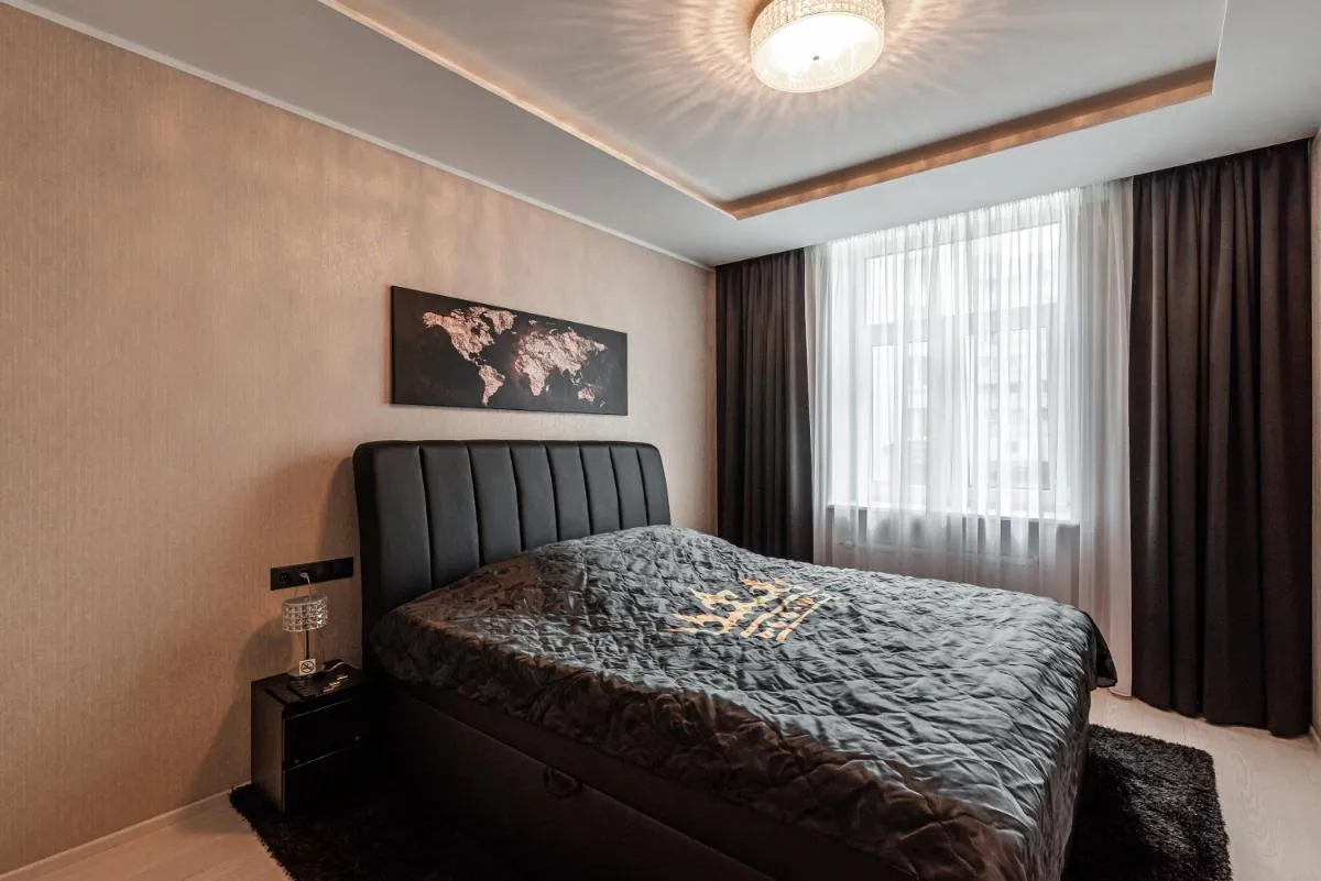 Image 1 of LuxeCityApartment