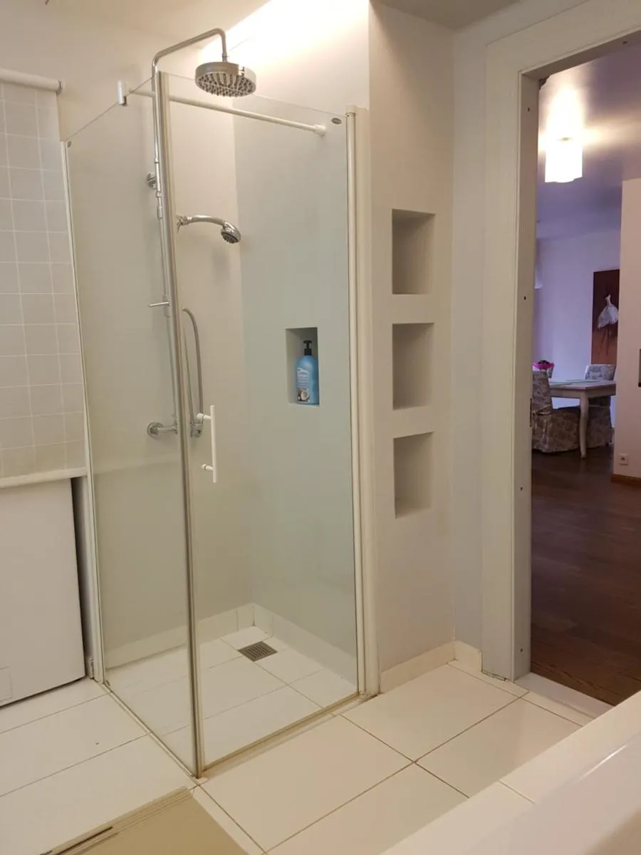 Image 2 of Old Town Apartment