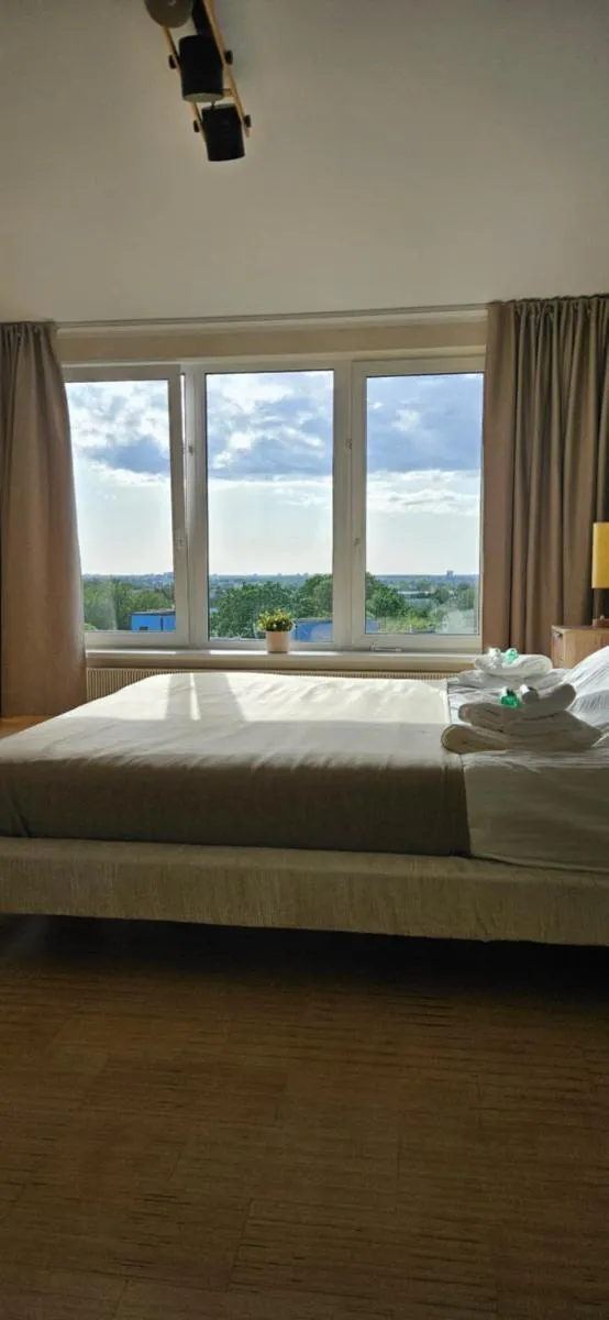 Image 1 of Penthouse apartment with an amazing kitchen and view