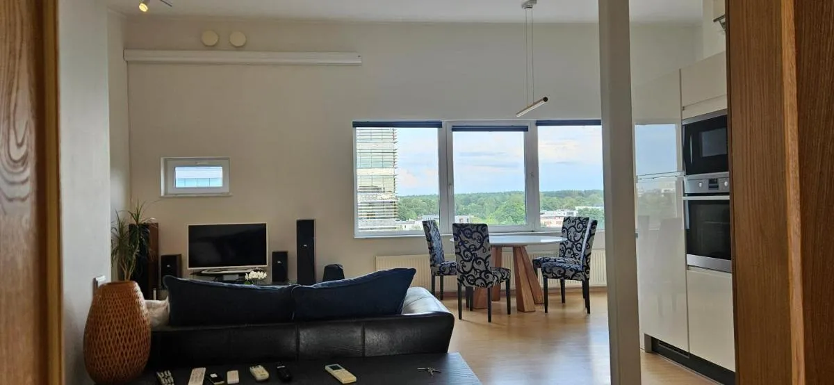 Image 4 of Penthouse apartment with an amazing kitchen and view
