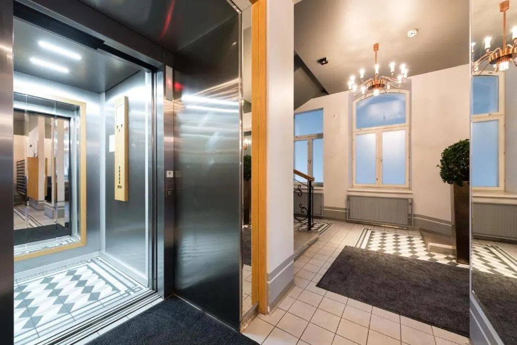 Image 2 of Stylish Apartment near Old Town