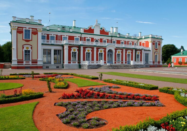 Kadriorg Palace